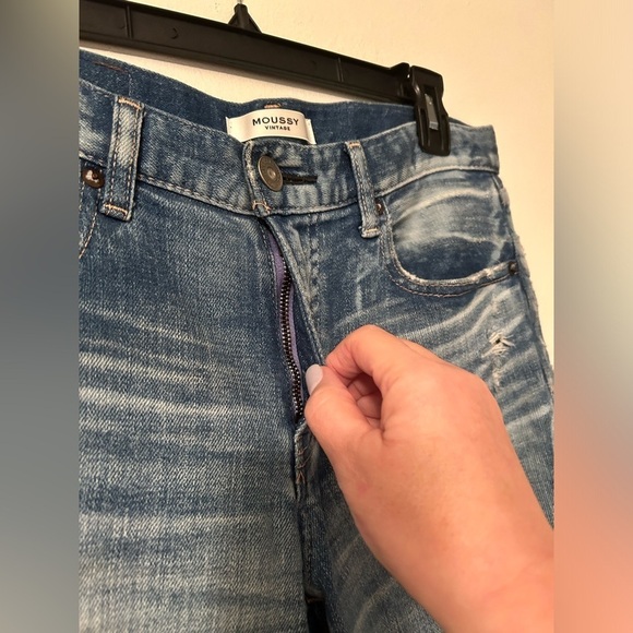 Moussy Vintage Li Howa Jeans 27 Distressed Stretch Light Wash Japan - Picture 4 of 16